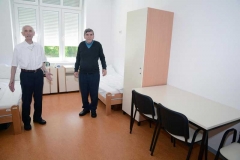 f4205f83437bbbabd0af