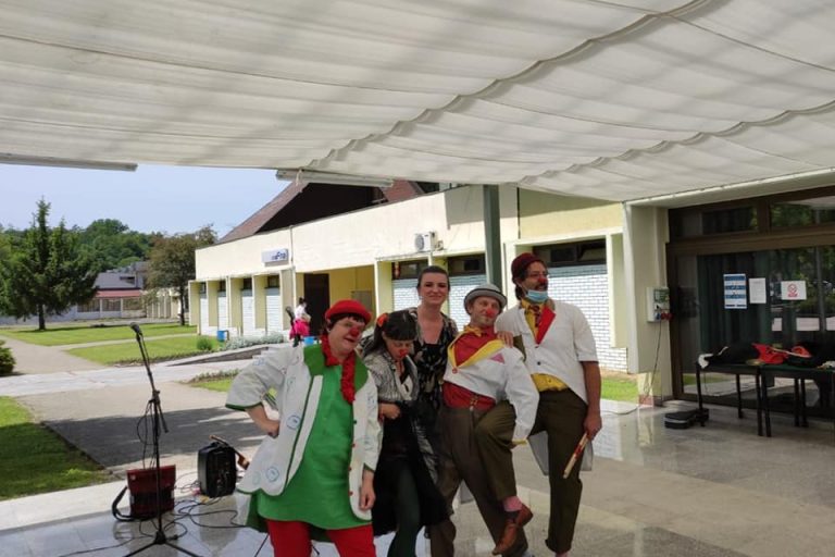 Crveni Nosovi klaunovi doktori iz Zagreba