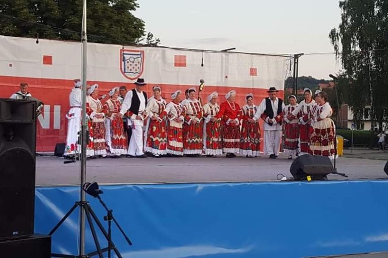 Umirovljenici, aktivan dio zajednice