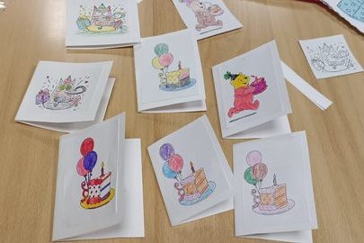 Sprema se rođendanski party.