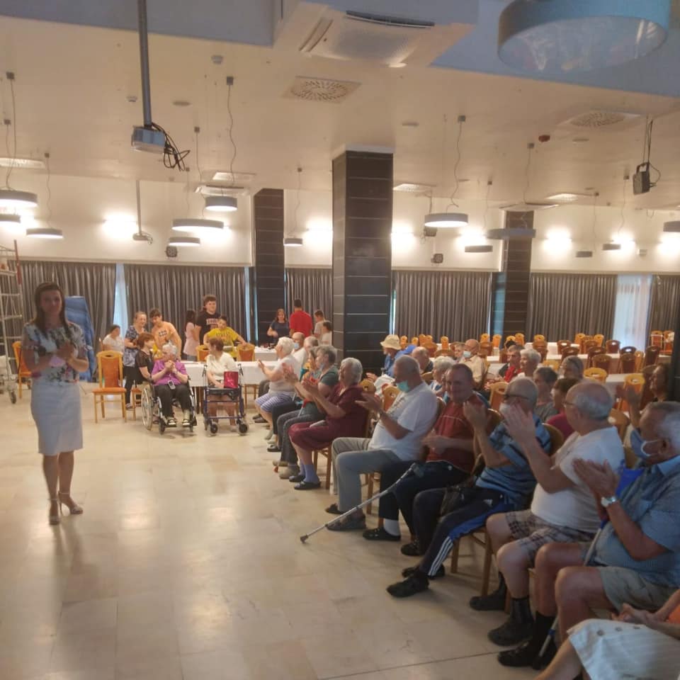 Posjet - učenici dramske skupine knjižnice i čitaonice iz Gline