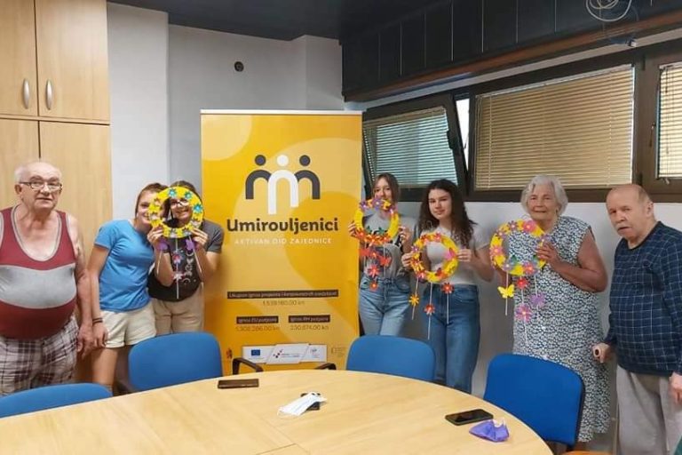 međugeneracijska suradnja sa učenicima volonterima Srednje škole Glina