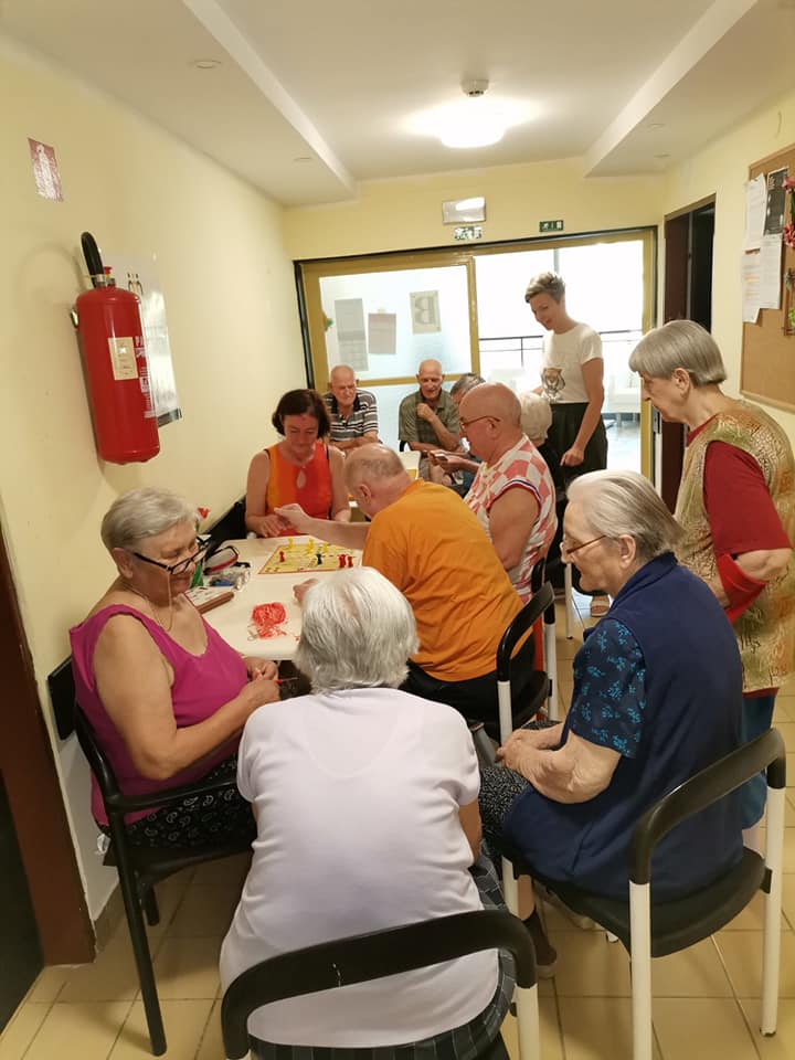 Druženje korisnika uz društvene igre