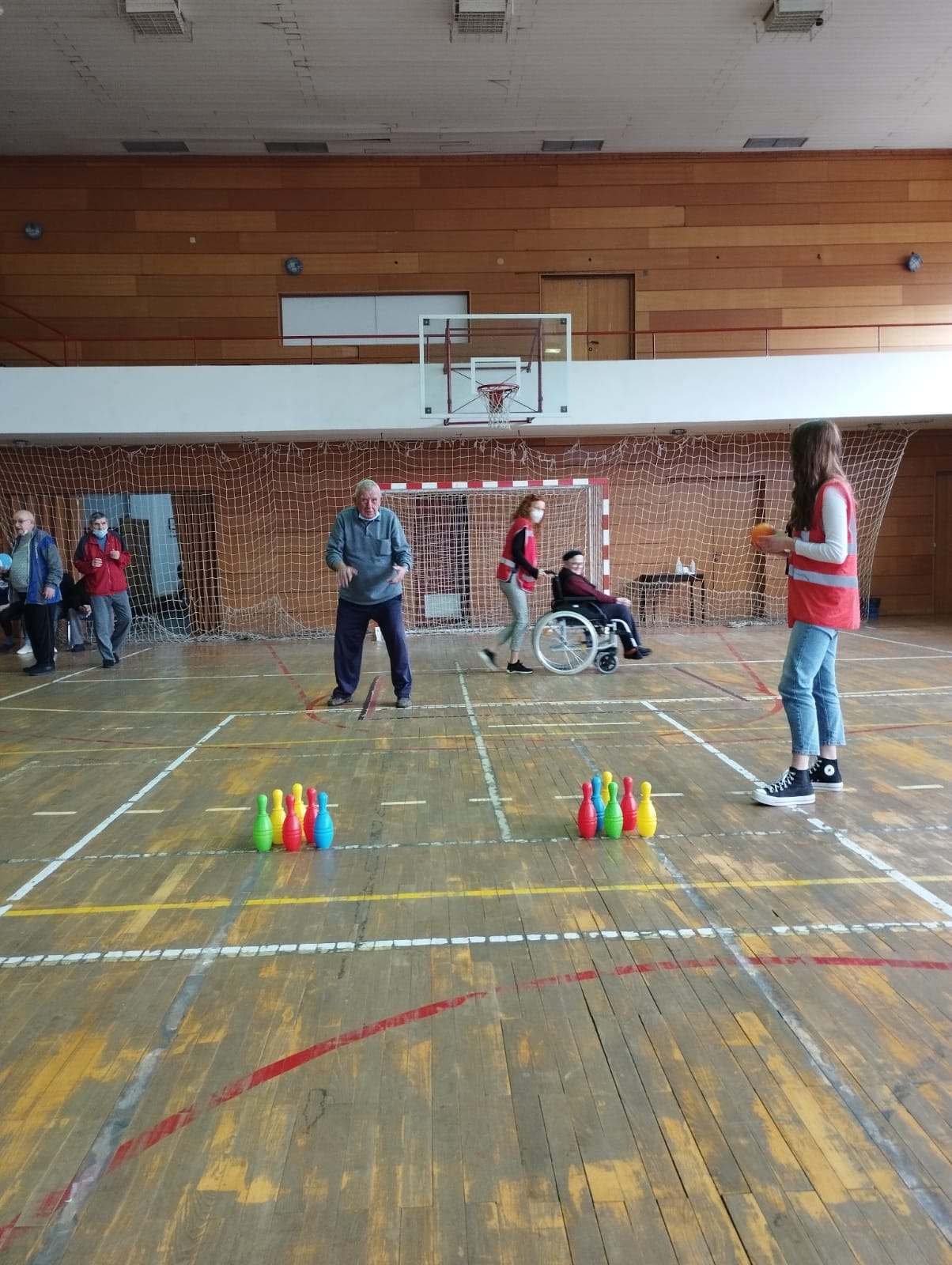 PSP ekipa, domaći i strani volonteri