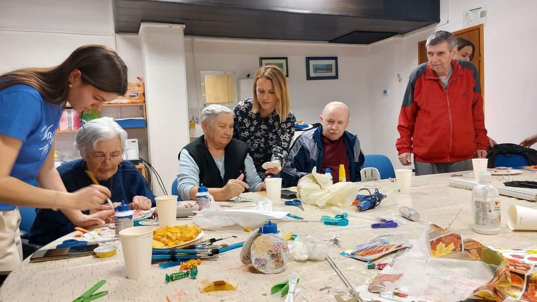 Vježbali smo finu motoriku, pažnju i koncentraciju