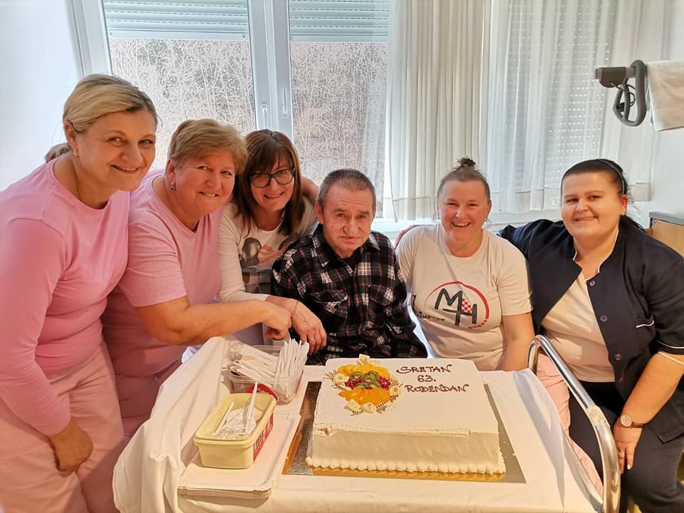 Sretan rođendan našem Boži, puno zdravlja i sreće želimo!