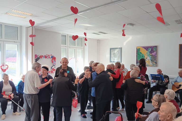 VALENTINOVSKI PLESNJAK