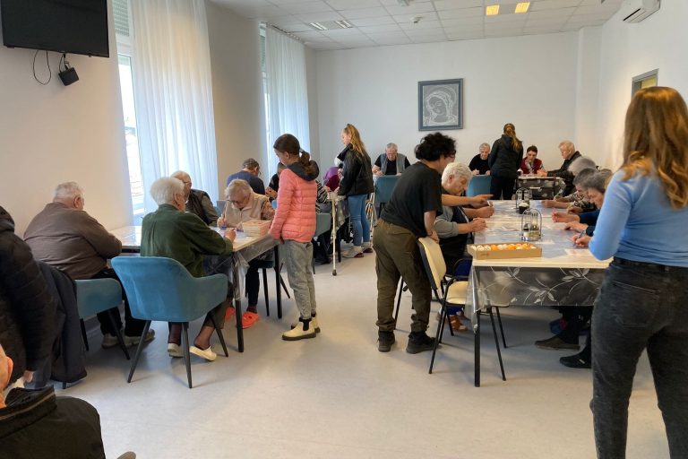 Međugeneracijska suradnja